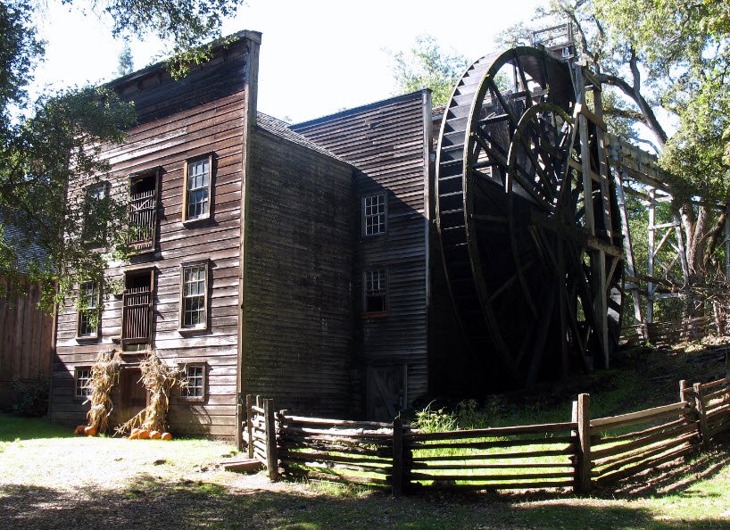 Bale Grist Mill State Historic Park, California, USA